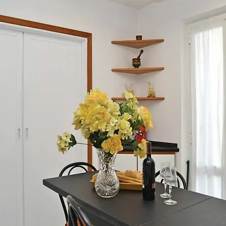 With 3 Bedrooms In Genova, With Wonderful Mountain View, Enclose Villa *