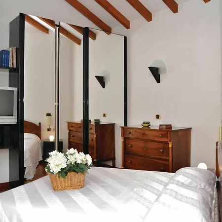 With 3 Bedrooms In Genova, With Wonderful Mountain View, Enclose Villa Genoa