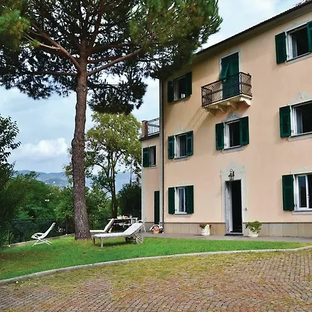 With 3 Bedrooms In Genova, With Wonderful Mountain View, Enclose Villa *